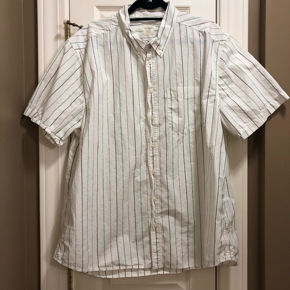 Old Navy Other - Old Navy short sleeve casual button do shirt XXL
